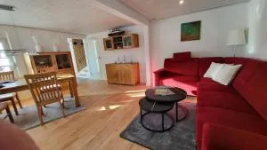 Knut`s Huus - كرومهورن