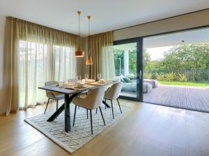 Holiday House with Pool Casa Lavanda