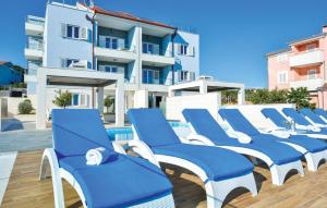 Gorgeous Apartment In Rogoznica