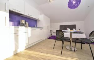 Gorgeous Apartment In Rogoznica