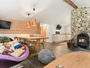 Beautiful Home In Aars W