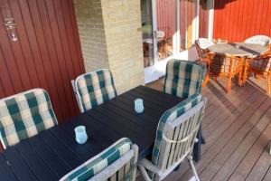 Nice Home In Rudkøbing With 3 Bedrooms And Wifi
