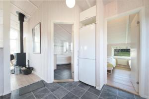 Amazing Home In Rudkøbing With 3 Bedrooms, Sauna And Wifi