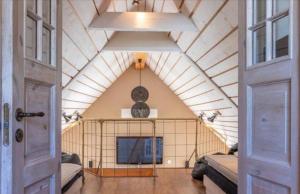 Awesome Home In Drottningsskär With 2 Bedrooms