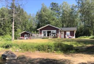 Amazing Home In Aplared With 2 Bedrooms