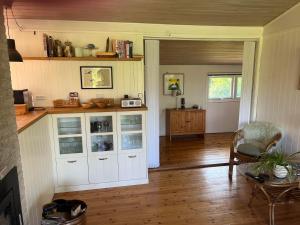 Summer Hours In A Cosy, Old Summer House Area