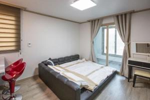 Ulsan Ghanjeolgot Suhocheonsa Pension