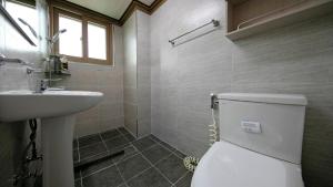 Gangneung Jumunjin Lighthouse Pension