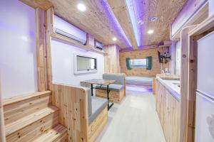 Samcheo Tayo Caravan