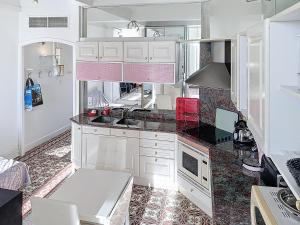 Studio coeur de Cannes 318L