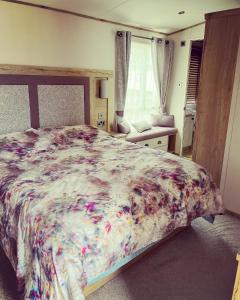 SeaView Sleeps 4to6 Pet friendly Parking