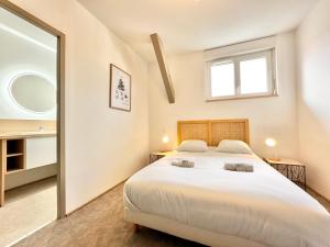 Le Ronsard - Élégance - Central