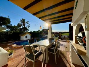 Ibiza style villa first line to golf!