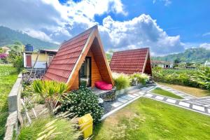 Double U Camp and Villa