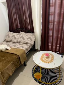 SHORE 2 MOA Staycation T2 U1712