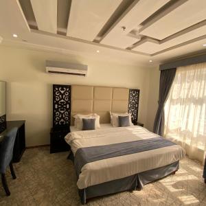 City Center Plaza Aparthotel