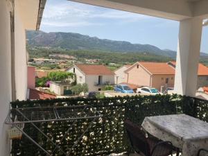 Apartment in Jelsa with terrace, air conditioning, Wi-Fi 4440-1