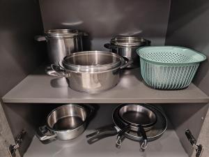 Modern Apartment with Large Outdoor Area - Sleeps 7, Close to Malta International Airport