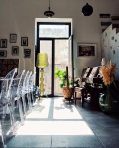 Magma Home - Rooms & Roof