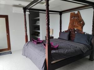 lanta martin villa sunset and seaview klongnin beach