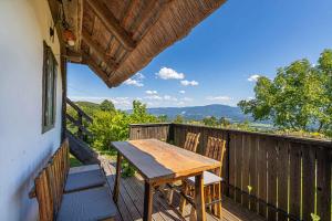 Holiday home in Srednje Grcevje - Kranjska Krain 26095