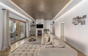 Villa Anima for 8 people in Central Istria with children playground and 50 m2 private pool 
