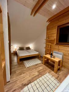 DREVENÁ CHALÚPKA Slovenský raj HRABUŠICE