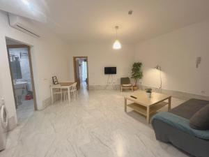 Center Sevilla Confort 2