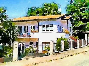 Gemütliche Ferienwohnung in Agra - Due Cossani