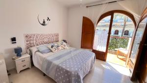 Bahía Azul en primera linea de playa By ElConserje