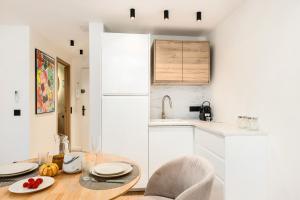 PLAGE - Somptueux Studio - 50 m bord de mer- Proche Monaco