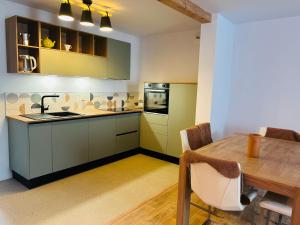 Appartements Splendide T4 en centre ville : photos des chambres