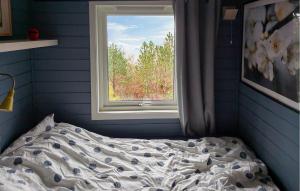 2 Bedroom Cozy Home In Farsund