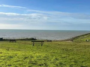 Ocean Side with Free Parking By My Getaways - 纽黑文