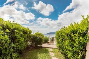 Cannes T2 - Vue mer exceptionnelle - 9 min de la Croisette