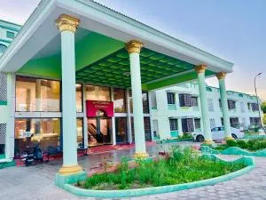 Mookambigai Residency - 马伊拉杜图赖