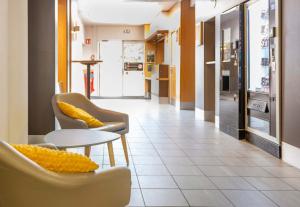 Hotels B&B HOTEL Nantes Reze St Sebastien : photos des chambres