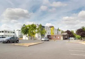 B&B HOTEL Nantes Rezé St Sébastien - 昂瑟尼