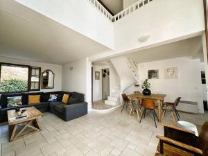 Villas Le Langoustier pour 6 personnes avec piscine a La Londe-Les-Maures : photos des chambres