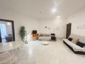 Center Sevilla Confort 6