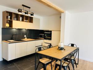 Appartements Magnifique T4 en centre ville : photos des chambres