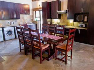 Zebula Golf and Wildlife Estate - Jackals Call Pax 8 - Moi Signature Luxury villa