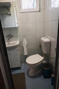 Cozy House with Free parking