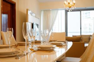 SettlerHomes - FIRST CLASS JBR Stay On High-Floor