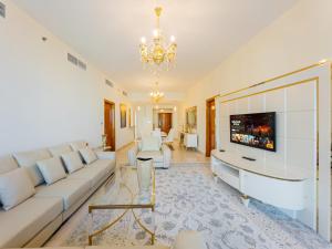 SettlerHomes - FIRST CLASS JBR Stay On High-Floor