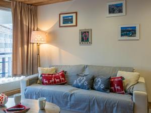 Spacieux duplex 3P avec wifi et balcon sud, parking inclus, près des pistes à Val-dIsère - FR-1-694-27