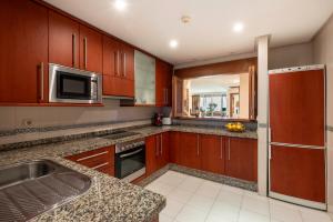 Afrodite Apartment - Frontline Beach