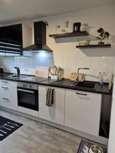 Neu 4 Zi Kü Bad Coll-mar - Spiesen-Elversberg