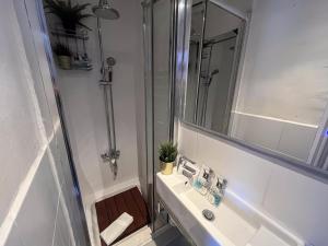 Reformado! a 5 minutos Metro L4 Besós Mar y a 10 minutos Diagonal Mar