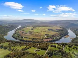 National Geographic Views 7-BDR - Dushore